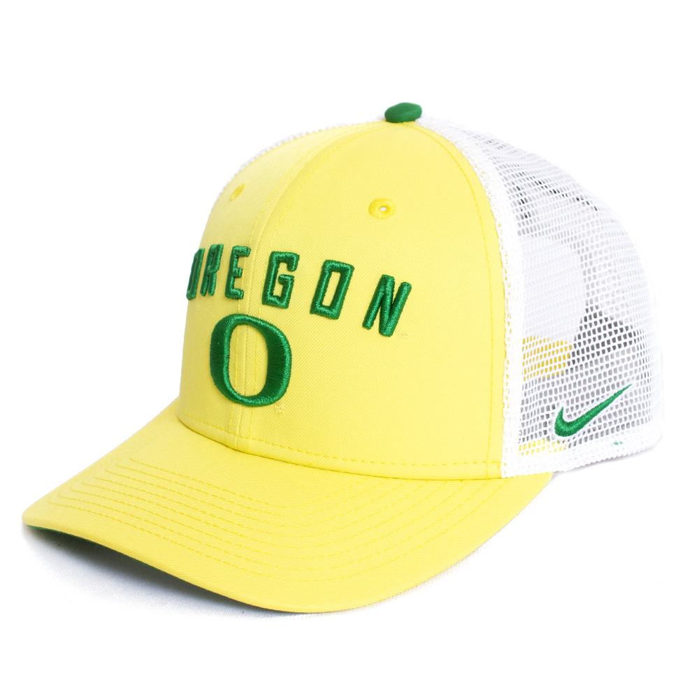 Yellow & White Mesh Nike Structured Trucker 24 w Green Arched Oregon & O Adj Hat
